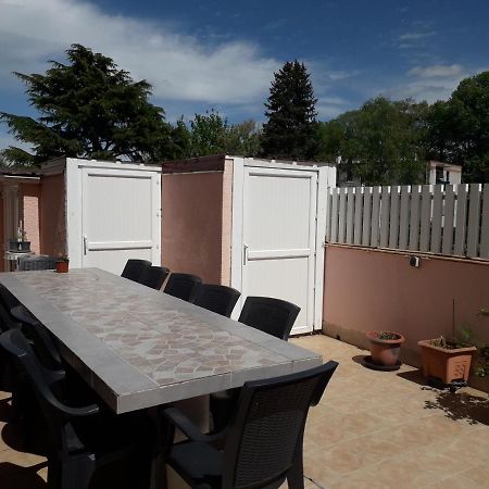La Maison Rose 2 Chambres Avec Lit Pour 2 Personnes Et 2 Salles De Bains Nevers Exterior foto